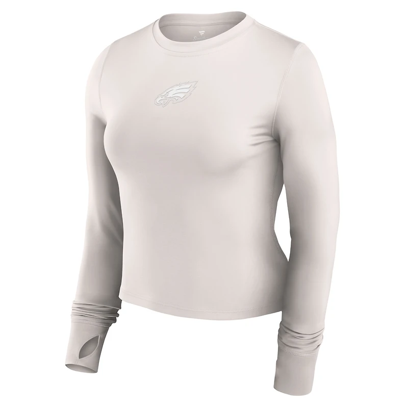 Haut de sport ajusté à manches longues Studio Fanatics blanc pour femmes des Eagles Philadelphie