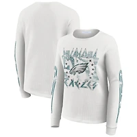 T-shirt blanc à manches longues et imprimé gaufré pour femme WEAR by Erin Andrews, motif Philadelphia Eagles
