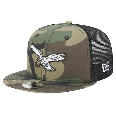Youth New Era Camo Philadelphia Eagles Throwback Main Trucker 9FIFTY Snapback Hat