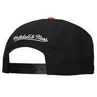 Men's Mitchell & Ness Black Philadelphia Flyers Ascend Deadstock Snapback Hat