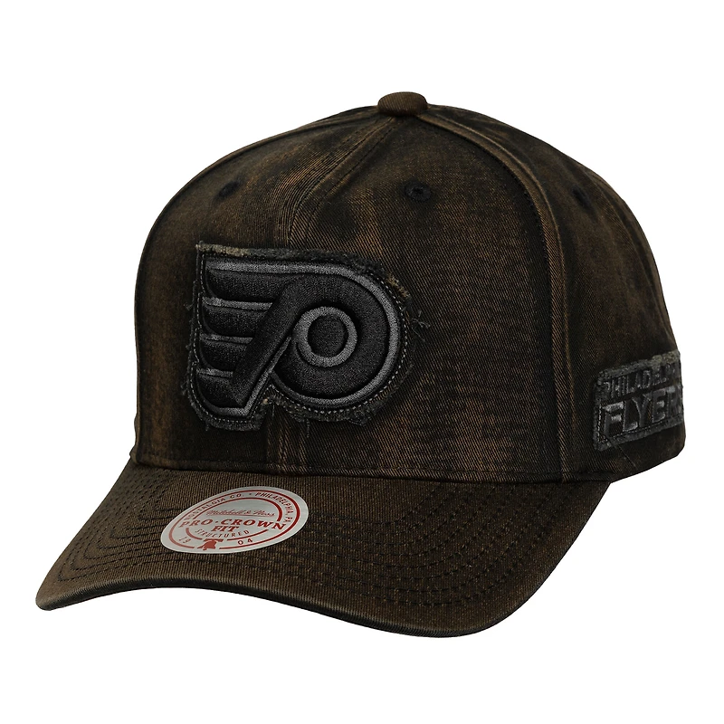 Men's Mitchell & Ness  Black Philadelphia Flyers Downtown Snow Wash Pro-Crown Adjustable Hat