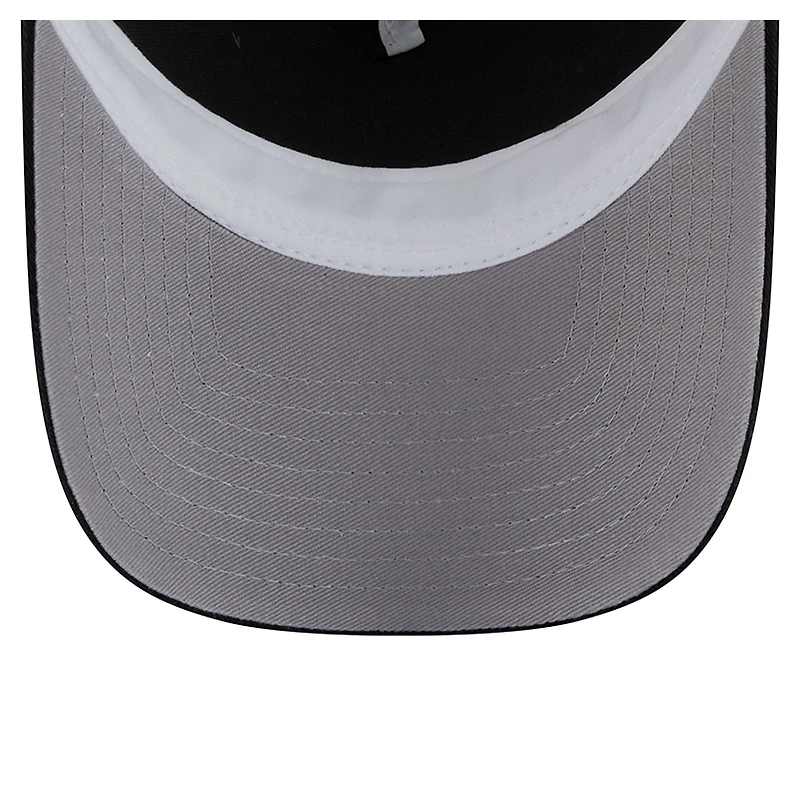 Casquette trucker ajustable New Era 9FORTY noire et blanche pour homme, avec écusson Philadelphia Flyers et logo A-Frame.