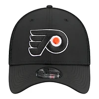 Men's New Era  Black Philadelphia Flyers Logo 39THIRTY Flex Hat