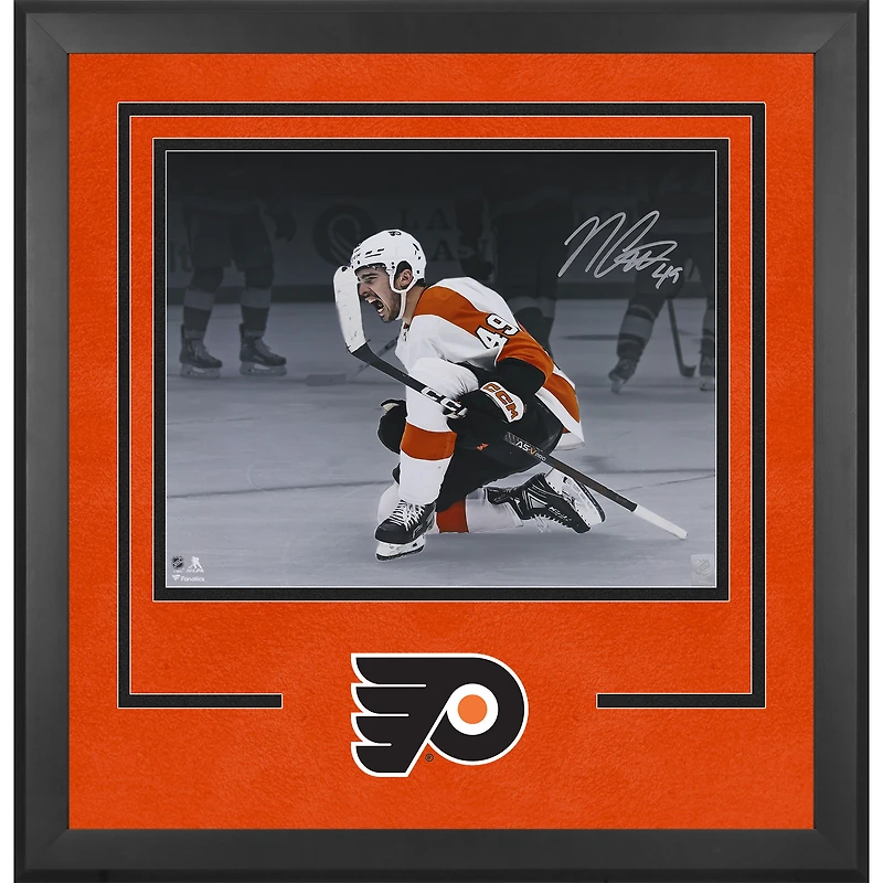 Photographie encadrée de luxe autographiée de Noah Cates, maillot blanc, 40,6 x 50,8 cm, des Flyers de Philadelphie