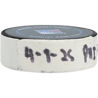 Owen Tippett, rondelle de but utilisée par les Flyers de Philadelphie lors du match contre les Rangers de New York, le 9 avril 2025