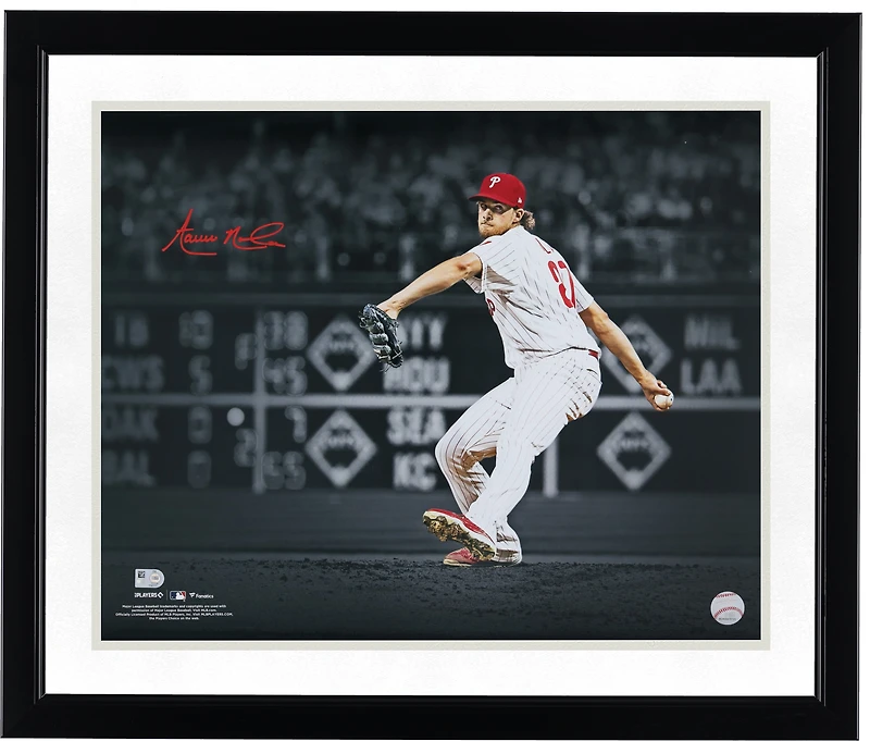 Photo dédicacée d'Aaron Nola, lanceur des Phillies de Philadelphie, format 40 x 50 cm (16 x 20 pouces).