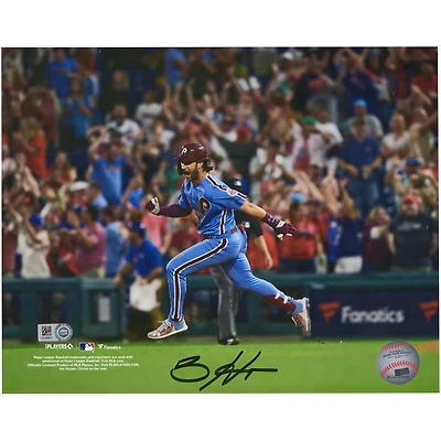 Photographie autographiée de 8" x 10" de Bryce Harper des Phillies de Philadelphie après un Grand Chelem