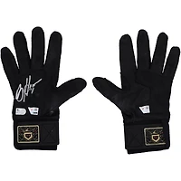 Gants de frappe noirs Under Armour autographiés par Bryce Harper (Phillies de Philadelphie), portés en match lors de la saison 2025 de la MLB - HH98516198-99