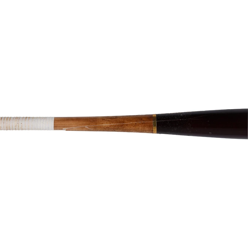 Bryce Harper, batte de baseball Marucci rouge et marron cassée des Phillies de Philadelphie contre les Rockies du Colorado, le 21 mai 2025
