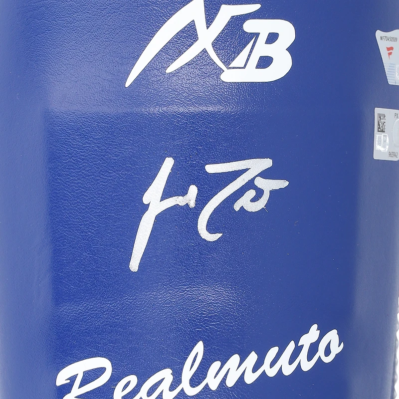 Jambière Belgard bleue autographiée et utilisée en match par J.T. Realmuto (Phillies de Philadelphie) lors de la saison 2025 de la MLB - NF70450509