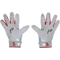 Gants de frappe gris Nike autographiés par J.T. Realmuto des Phillies de Philadelphie, utilisés en match lors de la saison 2025 de la MLB - NF70450501-02