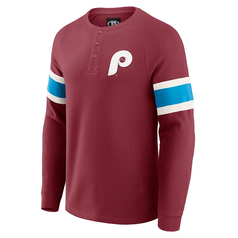 T-shirt Henley bordeaux à manches longues et col raglan gaufré pour homme, collection Darius Rucker par Fanatics, Philadelphia Phillies
