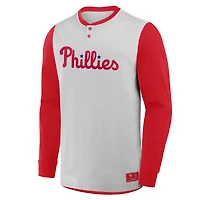T-shirt Henley à manches longues Fanatics gris/rouge pour homme des Philadelphia Phillies Clubhouse