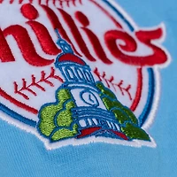 T-shirt Mitchell & Ness bleu clair Philadelphia Phillies Wild Pitch Ringer pour homme
