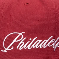 Casquette snapback Just Don x MLB Lux Script pour homme Mitchell & Ness Bordeaux Philadelphia Phillies