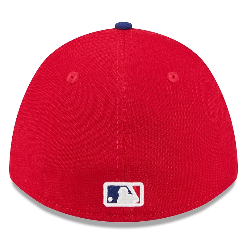 Casquette New Era Flex rouge/bleu roi Philadelphia Phillies 2026 Spring Training M-Crown 39THIRTY pour homme