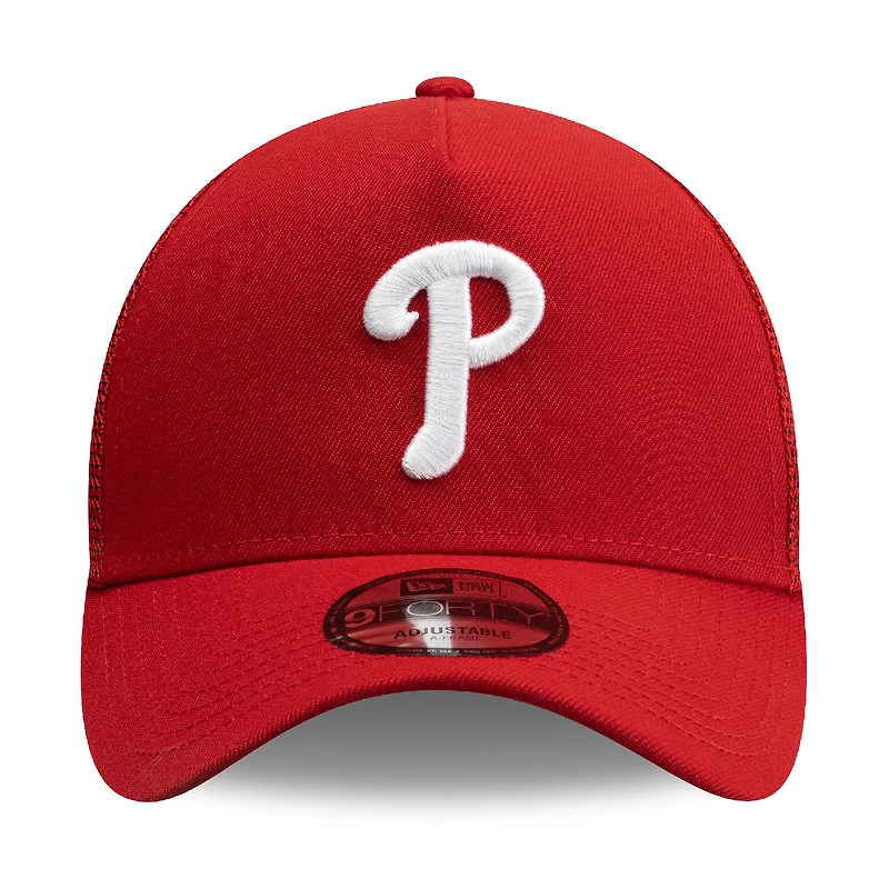 Casquette trucker ajustable New Era rouge Philadelphia Phillies pour homme, modèle 9FORTY, logo latéral, style A-Frame.