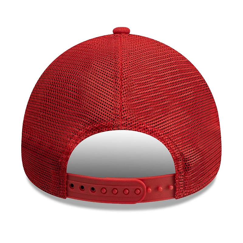 Casquette trucker ajustable New Era rouge Philadelphia Phillies pour homme, modèle 9FORTY, logo latéral, style A-Frame.