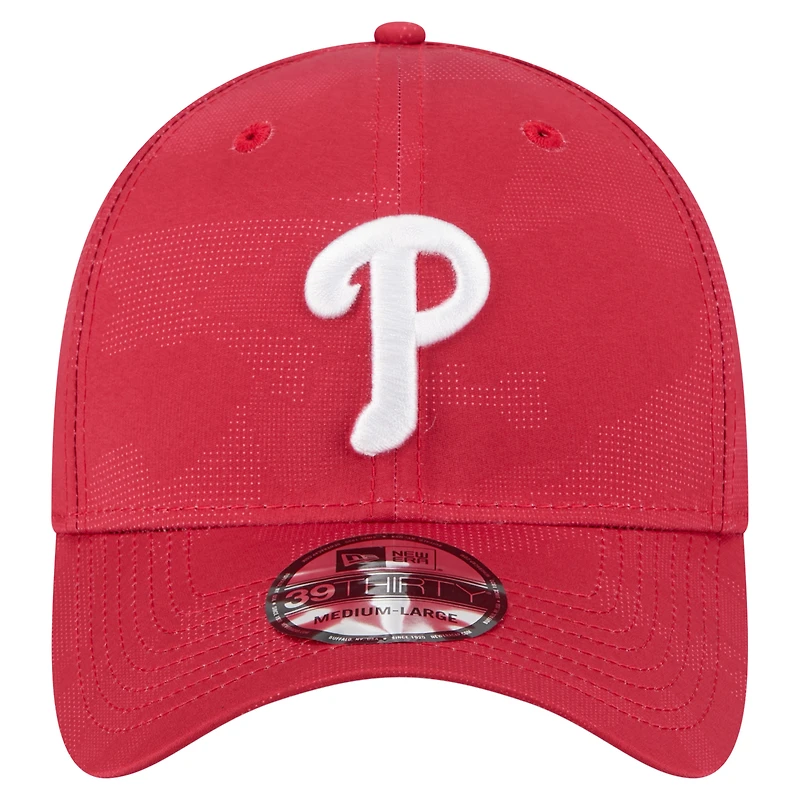 Casquette New Era 39THIRTY Flex rouge à motif camouflage ton sur des Phillies de Philadelphie pour homme