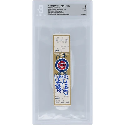 Mike Schmidt, des Phillies de Philadelphie, a autographié le 5e au dernier coup de circuit de Beckett, un billet authentifié du 5 avril 1989 avec l'inscription « Career HR 544 »