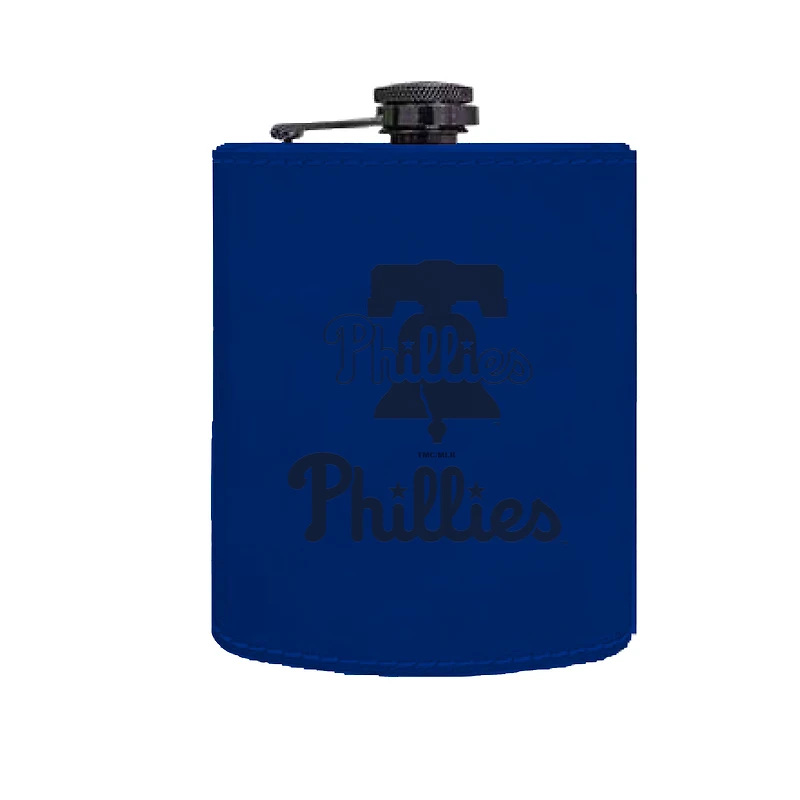 Ensemble de trois flasques en cuir de 8 oz et de verres à liqueur de 2 oz des Philadelphia Phillies de The Memory Company