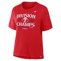 T-shirt rouge Fanatics pour femmes, champions de la division Est Ligue nationale 2025 des Phillies Philadelphie, taille plus, vestiaires