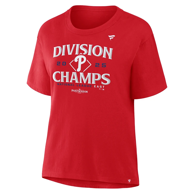 T-shirt rouge Fanatics pour femmes, champion de la division Est Ligue nationale 2025 des Phillies Philadelphie, vestiaire