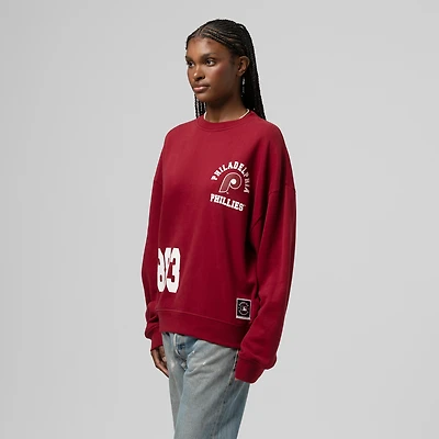 Sweat-shirt ras du cou bordeaux Mitchell & Ness pour femme, motif Philadelphia Phillies