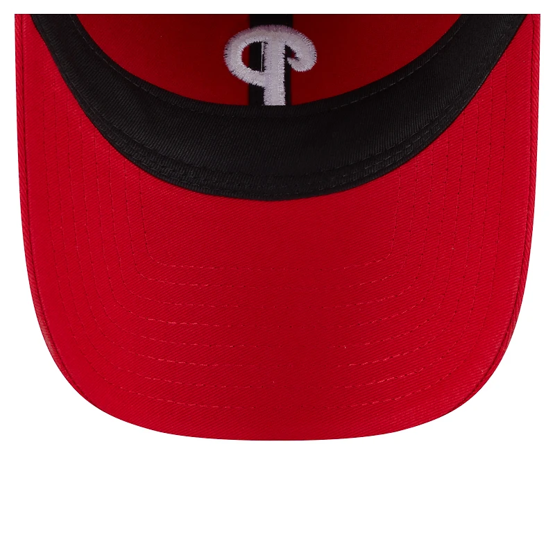 Casquette ajustable New Era 9TWENTY rouge pour femme avec ornement des Phillies de Philadelphie