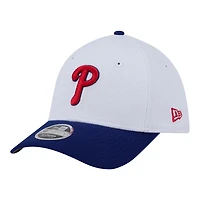 Casquette New Era Flex blanche et rouge Philadelphia Phillies pour jeunes, modèle 39THIRTY M-Crown