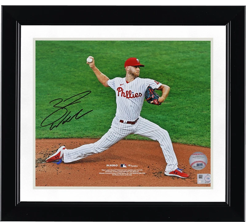 Photographie de lancer à rayures autographiée de 20,3 x 25,4 cm de Zack Wheeler des Philadelphia Phillies