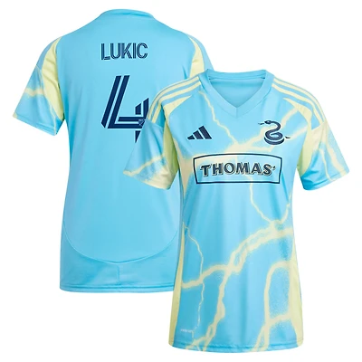 Maillot réplique adidas Jovan Lukić bleu Philadelphia Union 2025 « The Voltage » pour femme