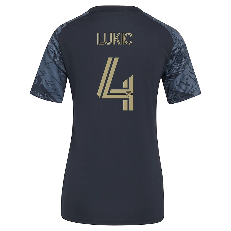 Maillot adidas Jovan Lukić pour femme, réplique du kit de l'Union Philadelphie 2026 1776, bleu marine