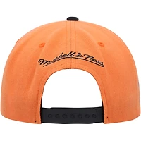 Casquette Snapback Phoenix Suns Side Core 2.0 orange/noir Mitchell & Ness pour hommes