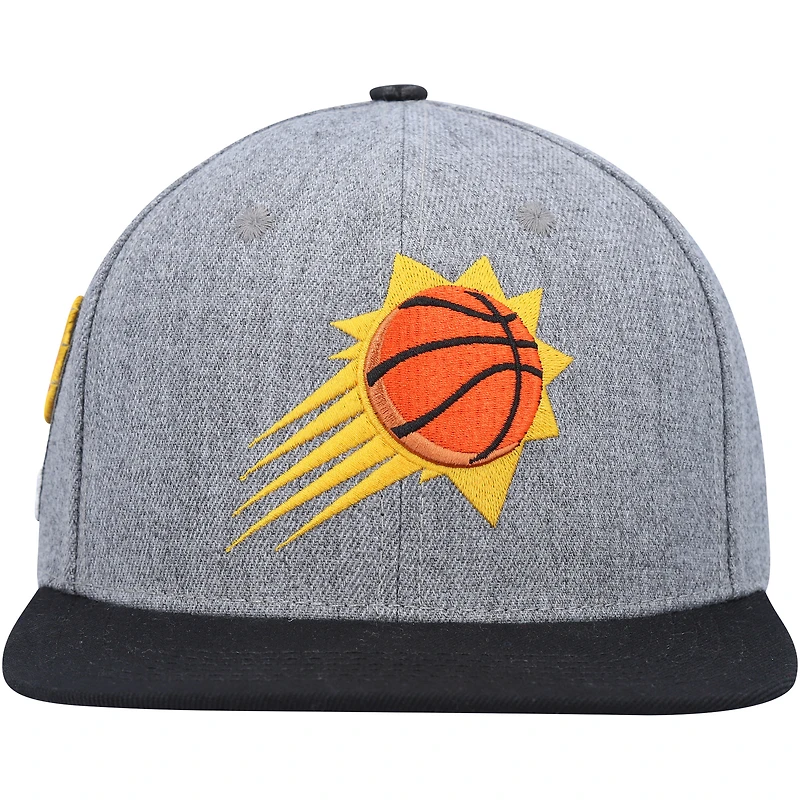 Men's Pro Standard Gray/Black Phoenix Suns Classic Logo Two-Tone Snapback Hat