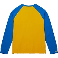 T-shirt à manches longues raglan légendaire flammé Mitchell & Ness Gold Pitt Panthers pour hommes