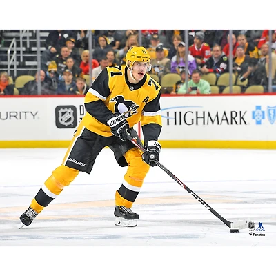Evgeni Malkin Pittsburgh Penguins Unsigned Alternate Jersey Skating Photograph