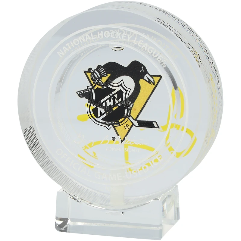V106832 Pnguns Jaromir Jagr Rondelle de cristal autographiée des Penguins de Pittsburgh - Remplie de glace d'un match des Penguins de Pittsburgh pendant la saison 2024-25 Jaromir Jagr AUTGU RONDELLE DE CRISTAL 45834 COLGMUEQU HKIMPK0004