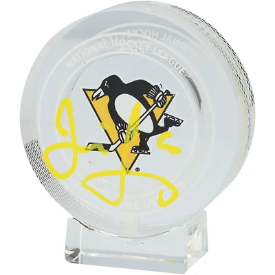 V106832 Pnguns Jaromir Jagr Rondelle de cristal autographiée des Penguins de Pittsburgh - Remplie de glace d'un match des Penguins de Pittsburgh pendant la saison 2024-25 Jaromir Jagr AUTGU RONDELLE DE CRISTAL 45834 COLGMUEQU HKIMPK0004