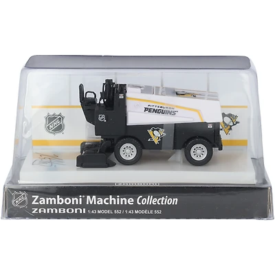 Zamboni moulée sous pression autographiée à l'échelle 1:43 par Kris Letang des Penguins de Pittsburgh