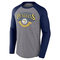 T-shirt à manches longues raglan tri-blend gris chiné/bleu marine chiné Fanatics pour hommes, Penguins de Pittsburgh