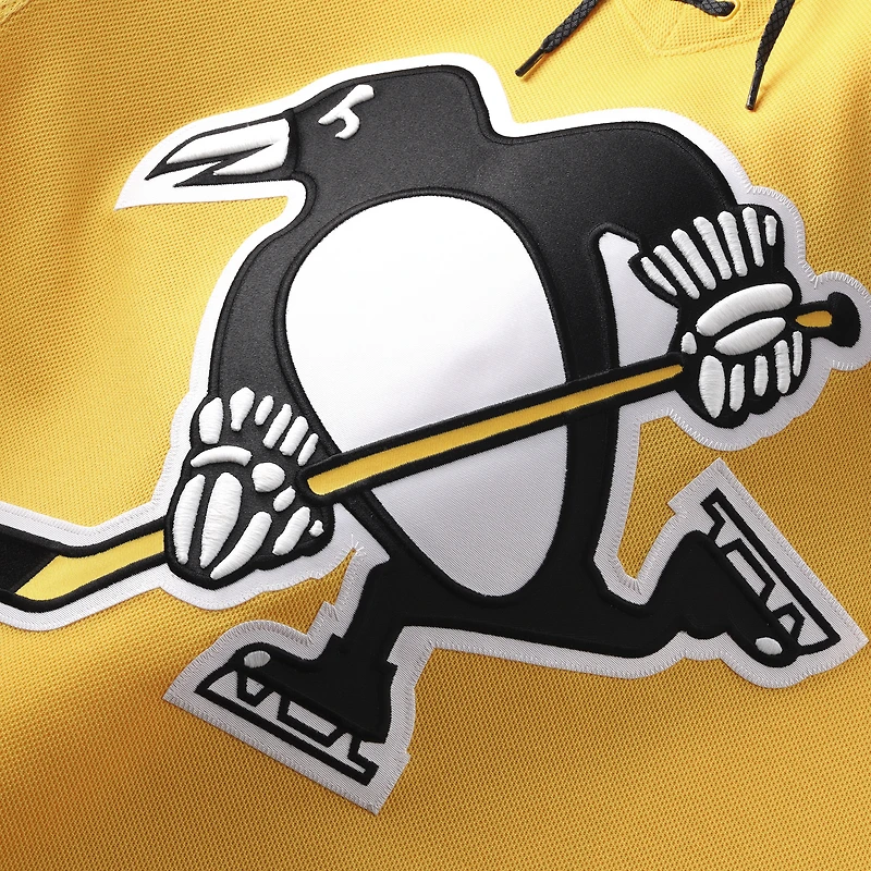 Maillot de joueur alternatif premium Sidney Crosby Gold des Penguins Pittsburgh pour hommes Fanatics