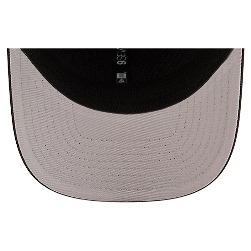 Men's New Era  Black Pittsburgh Penguins Team Collection Basic 9SEVENTY Adjustable Hat