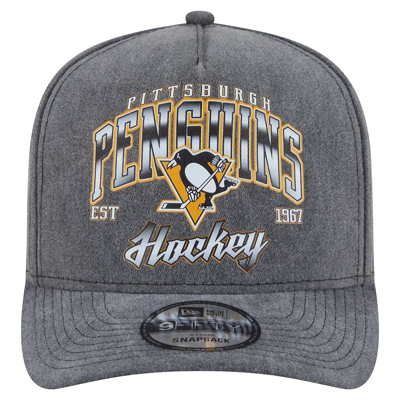 Casquette pré-courbée 9FIFTY Snapback New Era pour homme, couleur anthracite, motif rétro délavé des Penguins de Pittsburgh