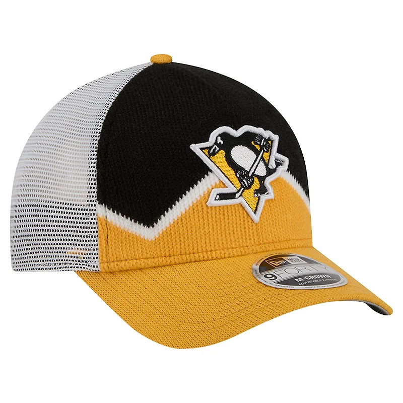 Men's New Era  Gold/Black Pittsburgh Penguins Hockey Sock 9FORTY A-Frame M-Crown Adjustable Trucker Hat