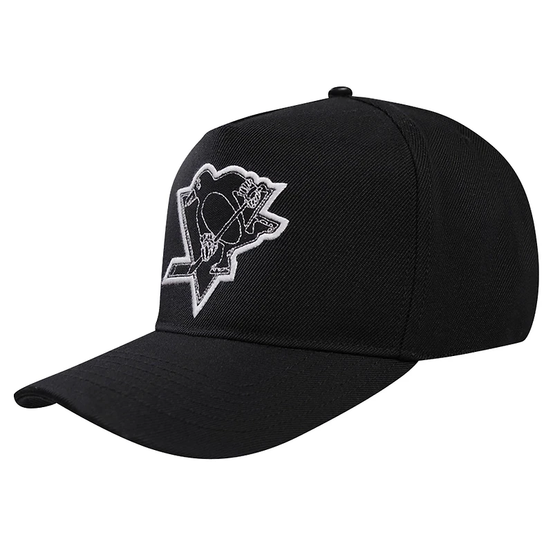 Men's Pro Standard Black Pittsburgh Penguins Paint the City Pinch Front Snapback Hat