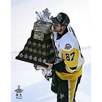 Sidney Crosby Pittsburgh Penguins non signé Champions de la Coupe Stanley 2017 élever Conn Smythe Photographie