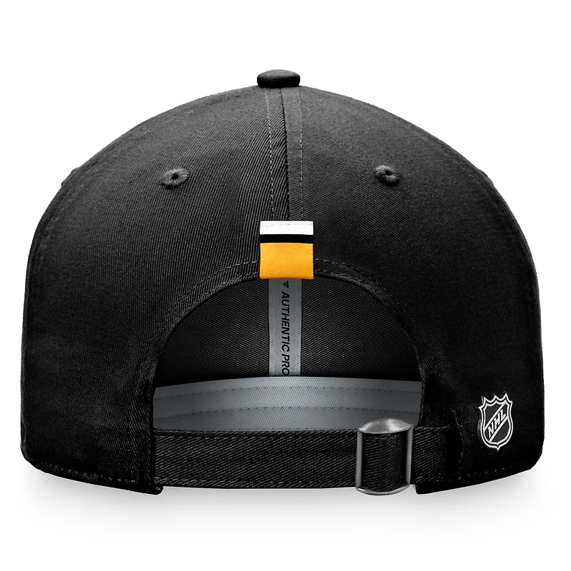 Casquette réglable noire Fanatics pour femmes des Penguins de Pittsburgh Authentic Pro Rink