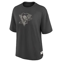 T-shirt surdimensionné Fanatics pour femme, couleur anthracite, des Penguins de Pittsburgh, avec bordure brute et éléments Future Ground