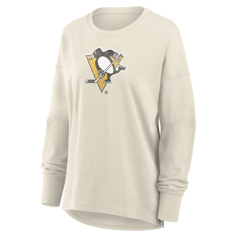 T-shirt à manches longues Fanatics Cream Pittsburgh Penguins pour femmes, logo vieilli